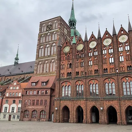 Beautiful In Altstadt, Апартаменты Штральзунд